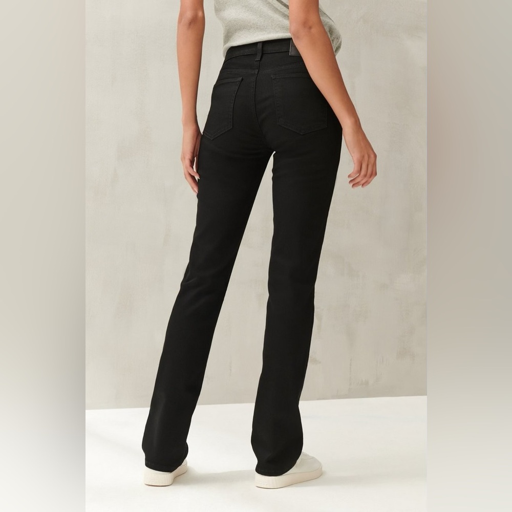 Like-New- Lucky Brand Mid Rise Straight Leg Black Jeans Pants (26)